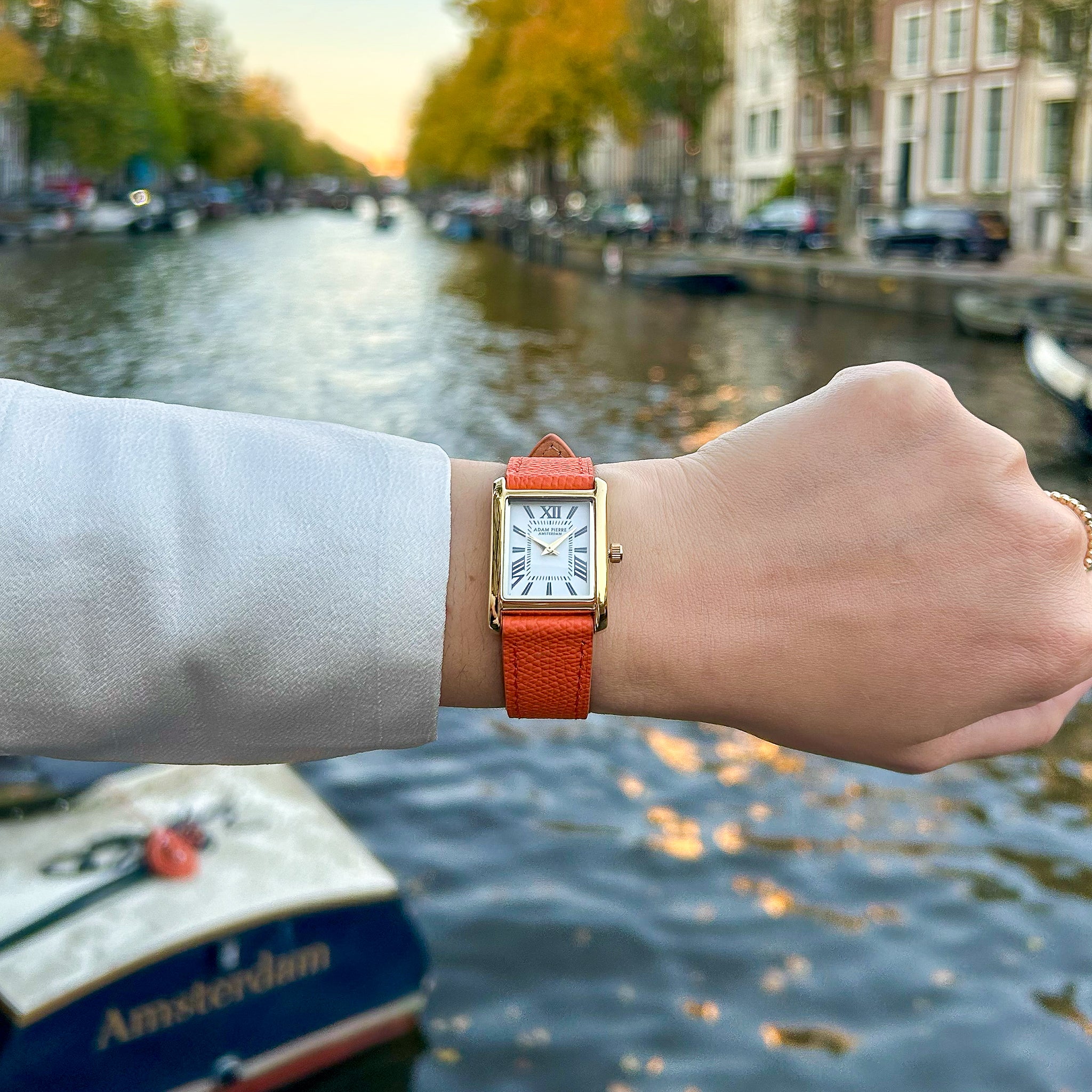 LILIANE - LEREN BAND ORANJE GOUD